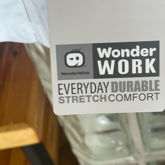 Wonder Wink Wonder Work lab coat NWT - Picture 4 of 5